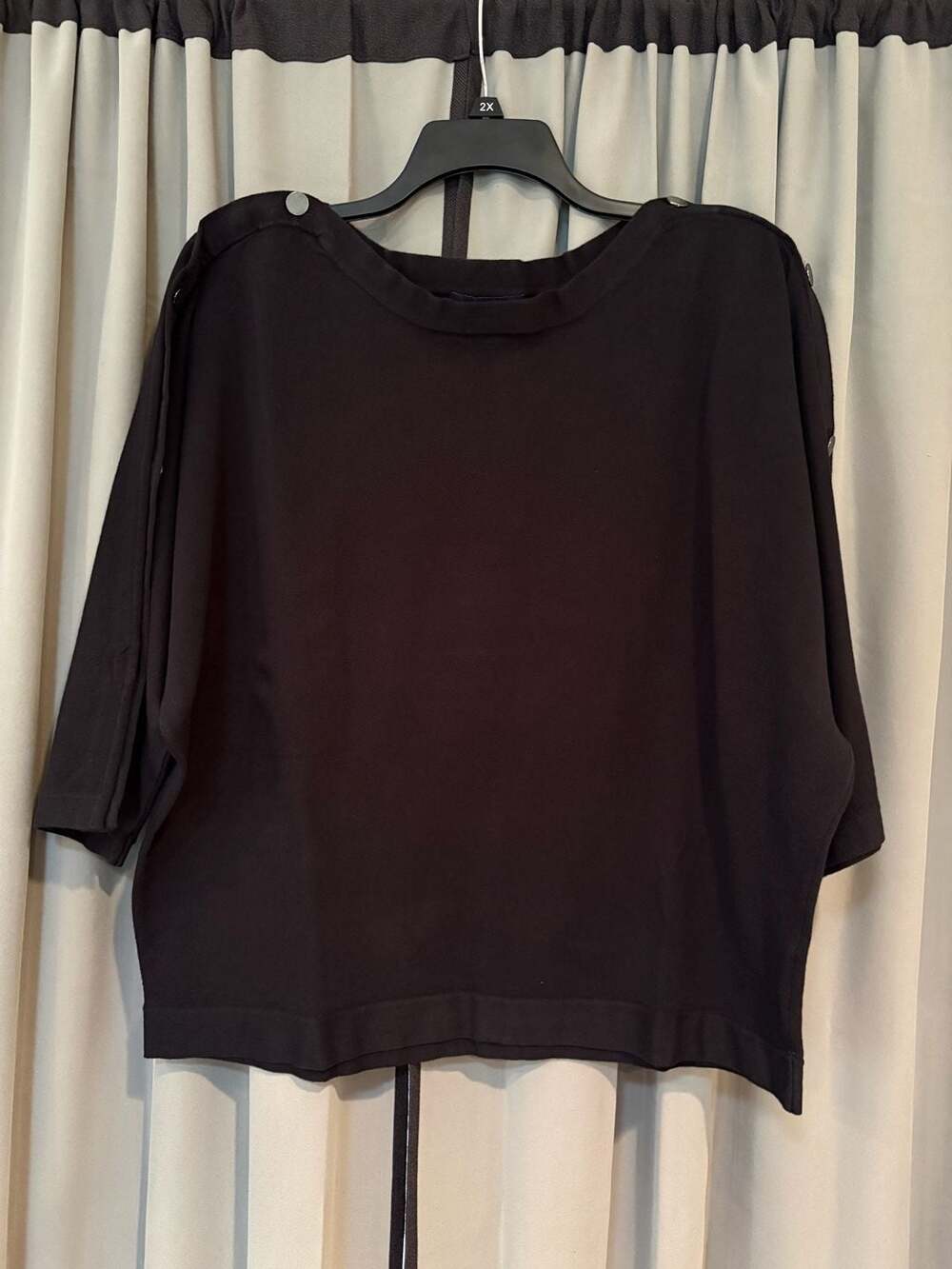 Jones New York Signature Woman Black Batwing Sleeve Boatneck Top 2X